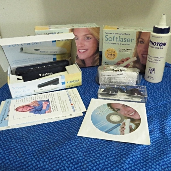 Vitalmed soft laser by Beurer, Low Level laser device for acne and wrinkle - Picture 1 of 5
